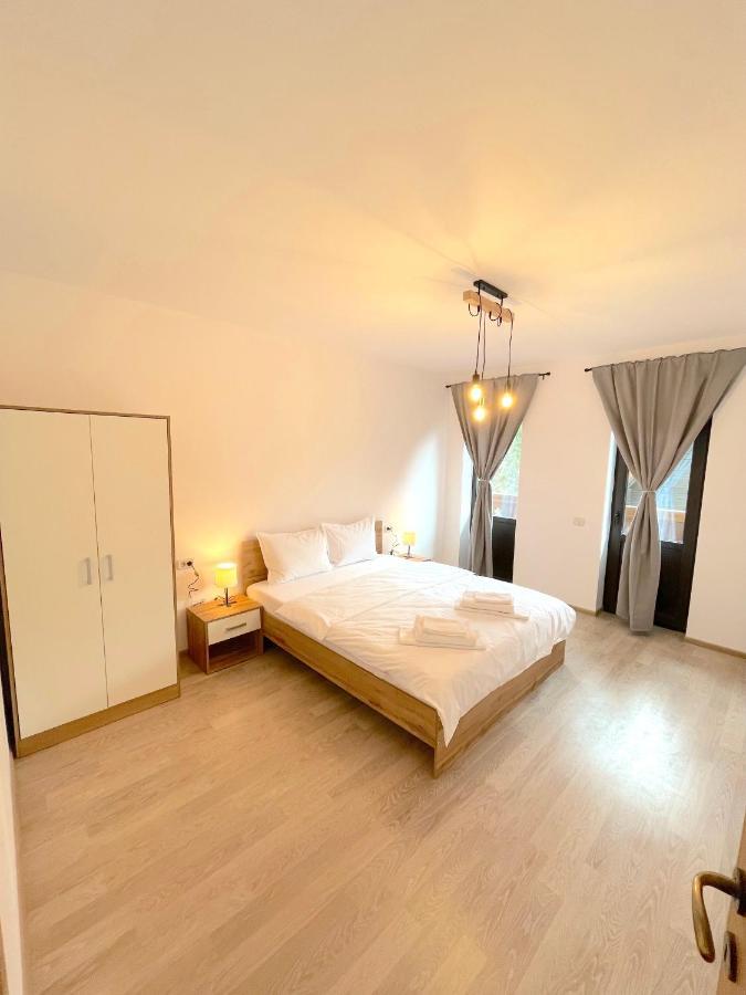 Cosy&Minimalistic Apartments - Haret Building Sinaia Exterior foto